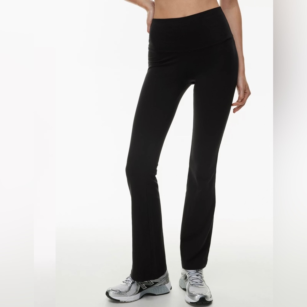 aritzia tna flare leggings